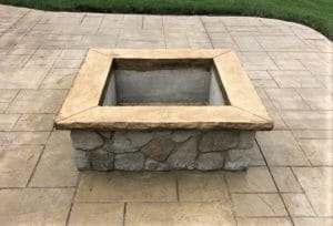 firepit-fire-pit-seatwall-form-liner-square-concrete-stamp
